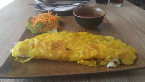 Banh Xeo (gefuellte vietnamesische Crepes)

https://en.wikipedia.org/wiki/B%C3%A1nh x%C3%A8o