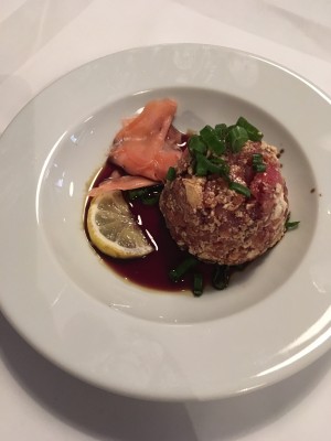 Thunfischtatar mit Kürbiskernöl, ein wahrer Hit! - ON - Wien
