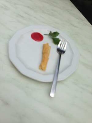 Gruß aus der Küche- Shrimps-Rolle  - Green Cottage - Wien