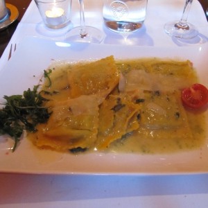 Ravioli Ricotta e Spinaci
Hausgemachte Ravioli gefüllt mit Spinat und ... - Gallo Rosso - Wien