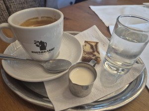 Doppelter Espresso - Gasthof Keller - Gumpoldskirchen
