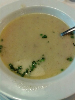 Gasthaus Weinhappel - Gemüsecremesuppe (Menüpreis = EUR 5,80) - Gasthaus Weinhappel - Wien