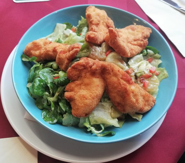 Backhendlsalat, die Marinade ein Traum..... - Gasthaus Stotzek - Wien