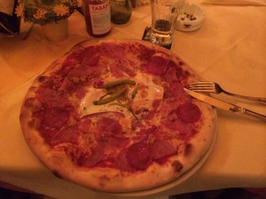 ...Pizza Diavolo... - Pizzeria Farouati - Wien