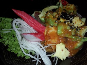 Avocado-Sashimi-Salat - mein persönlicher Favorit im Lokal