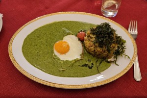 MO&#039;s Erlebnisgastronomie - Cremespinat mit Röster und Spiegelei - hausmännisch und ok