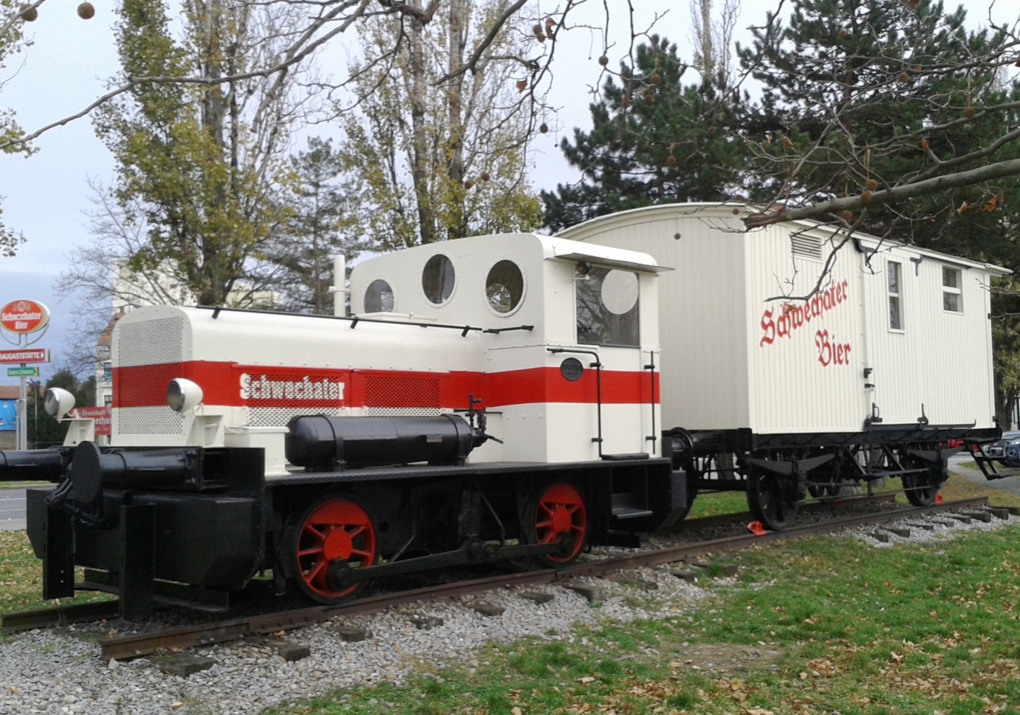 Braugasthof Schwechat NEU - Vor dem Lokal - Brauhaus Schwechat - Schwechat