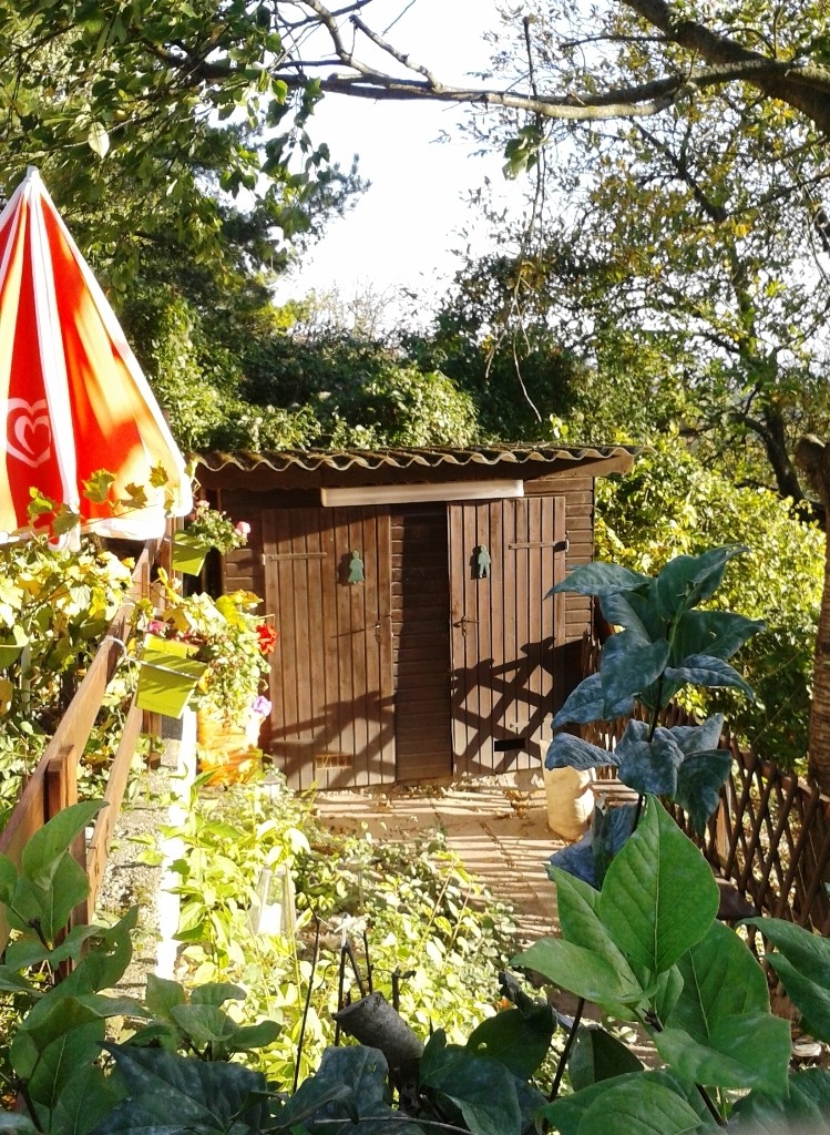 Woody's Waldheuriger - Im hinteren Gastgarten - Woody's Waldheuriger - Bisamberg