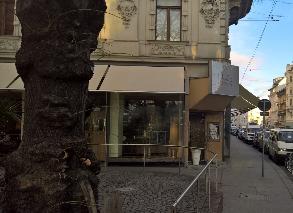 Nuss Cafe Bar - Wien