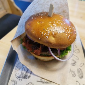 Bacon Burger 07/2020 - Simple Food and Drinks - Kitzbühel