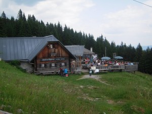 Halterhütte Rückseite / Terrasse - Halterhütte - Schöckl