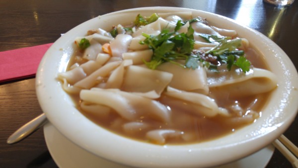 Nudelsuppe mit Lammfleisch - DIM-SUM Restaurant im Chinazentrum - Wien