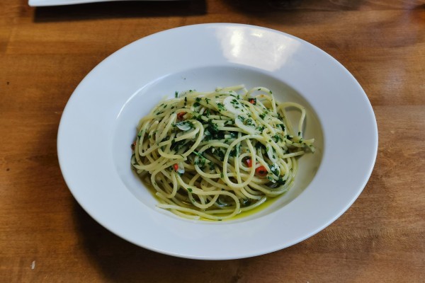 Il Sestante - Spaghetti aglio, oilo e peperoncino - ist sehr auf meiner Linie - Il Sestante - Wien