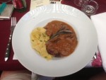 Geschmorte Rindswangerl mit Kräuternudeln und Zwiebelsenfsauce - Marchfelderhof - Deutsch-Wagram