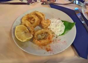 Tintenfischringlern, die Vorspeisenvariation - Rhodos Restaurant - Langenzersdorf