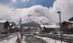 ..... der Blick von der Terrasse der Krone, aufs Omeshorn, den Hausberg der Lecher.