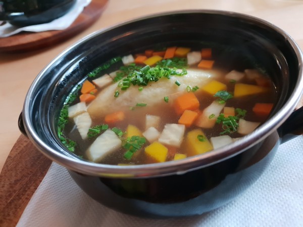 Griesnockerlsuppe - Sternberg - Wien