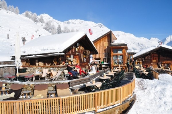 Im Winter direkt an der Piste Nr. 11 gelegen. - Gampe Thaya - Sölden