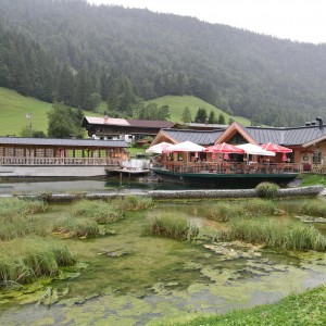 Restaurant und Teich