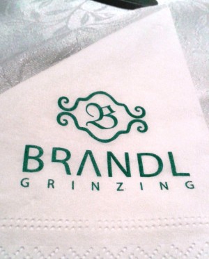 Heurigenrestaurant Brandl - Tischeindeckung - Brandl - Wien
