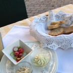 Gedeck: Schmalz, Kürbiskern, Brot - Landhotel Restaurant Hubinger - ETMIßL