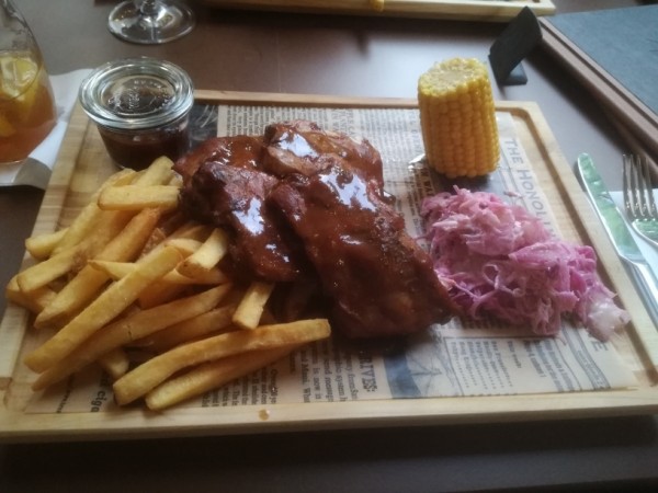 Große Portion Spareribs - Die Allee - Wien