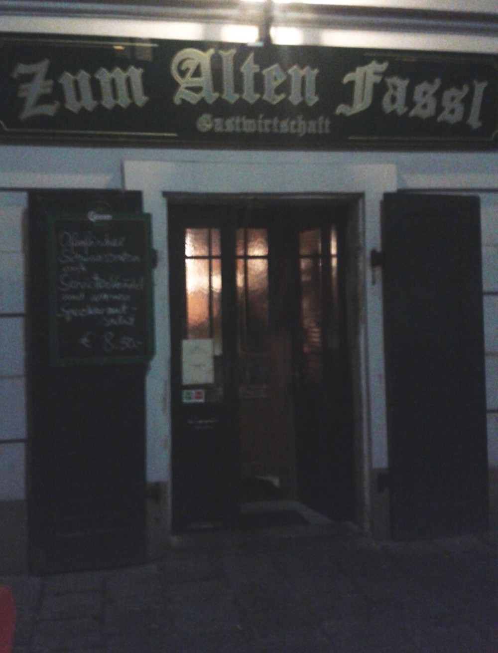 Zum Alten Fassl - Lokaleingang - Zum Alten Fassl - Wien