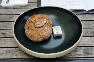 Stern - Unnötiges Couvert zu MIttag um 5€ - teurer Bäckereieinkauf :-) - Stern - Wien