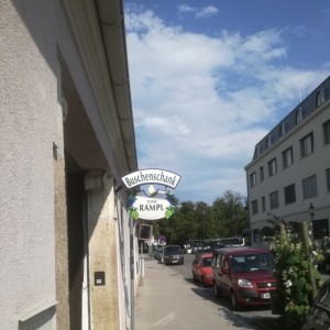 Buschenschank Rampl - Baden