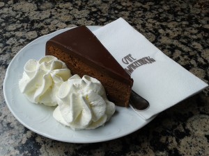 Sacher mit Schlag - Schwarzenberg - Wien