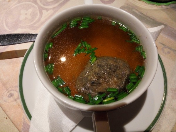 Leberknödelsuppe - Gruabn - Wien