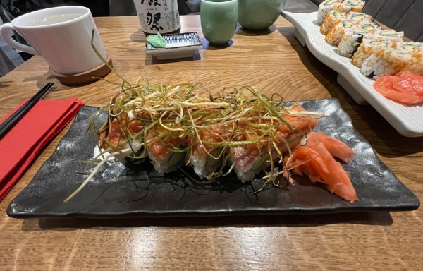 Spicy Tuna & California Maki - Lecker lecker 😋 - Sushi-Bar Mono - Wien