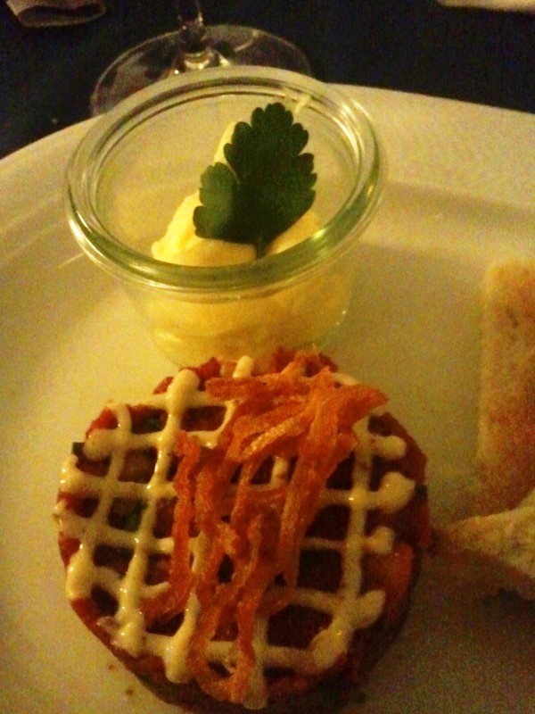 1/2 Beef Tartar mit gesalzener Butter und Toast - Wiener Schützenhaus - Wien