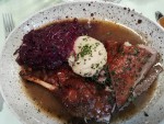 Gansl mit Rotkraut und Knödel - Gasthaus Walzer - Krems an der Donau