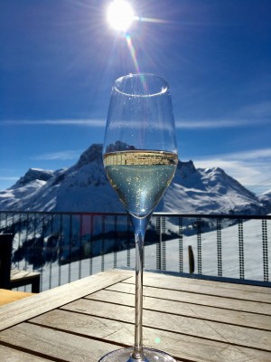 Sonne im Glas - Schlegelkopf Restaurant/Bar - Lech