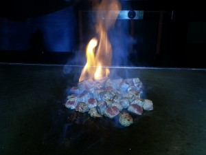 Teppanyaki - Filetsteak beim Flambieren - Momoya - Wien
