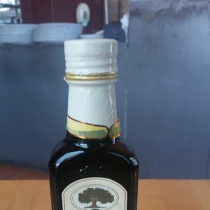 Oliven Peperoncino Chili Öl