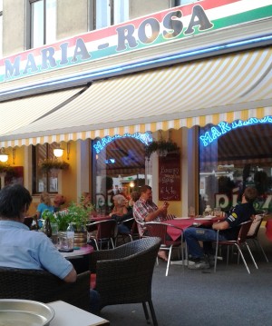 Pizzeria Maria Rosa - EM-Live im Gastgarten
