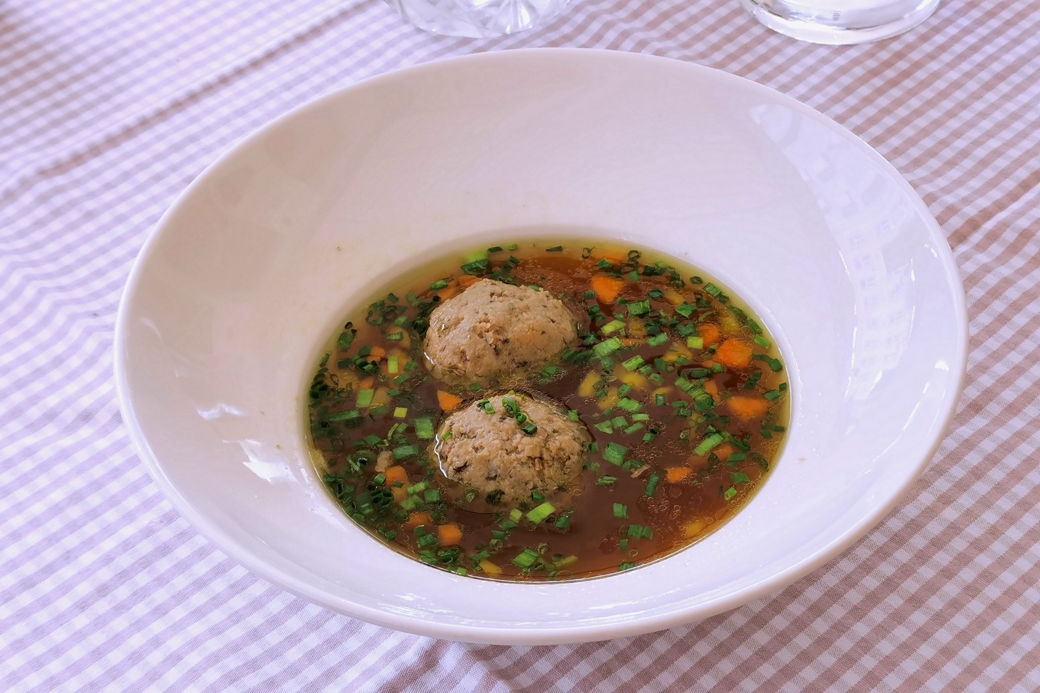 Zum Alten Beisl - Klassische Leberknödesuppe - kräftig und konstant sehr gut - Zum Alten Beisl - Wien