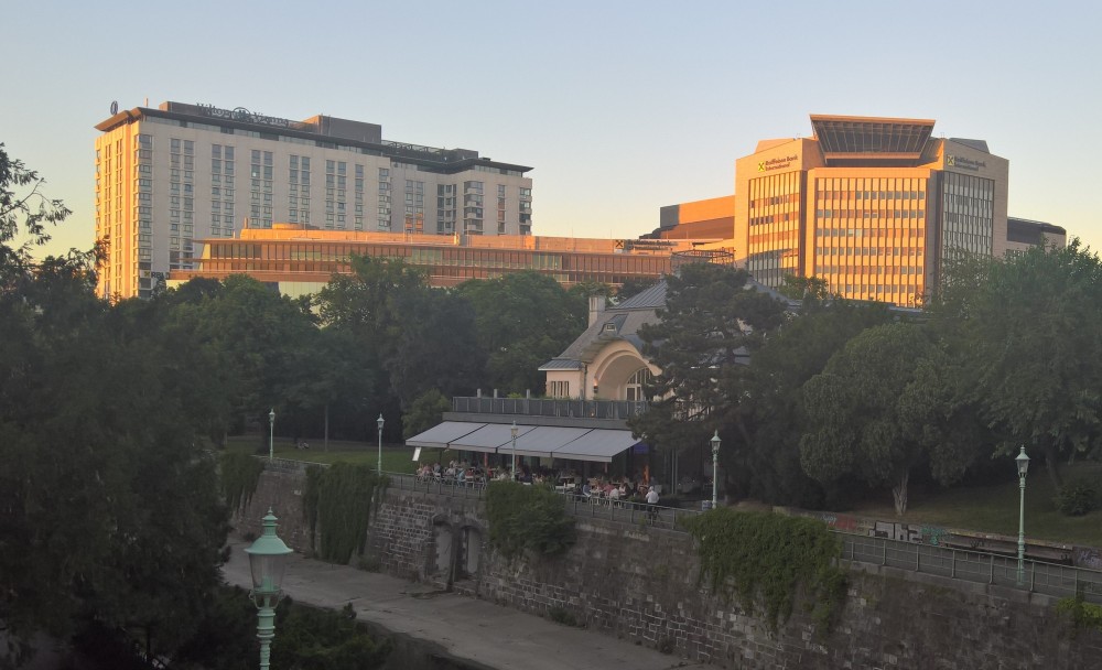 War schon eine sehr schöne Stimmung gestern des Abends um 20:40..... - Meierei im Stadtpark - Wien