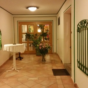 Eingangsbereich - Strauch Heuriger - Wien
