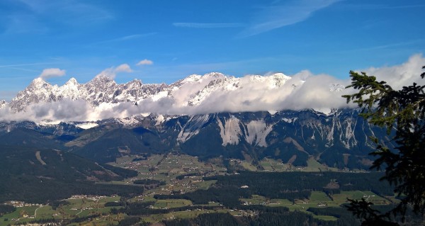 Der Blick auf das Dachsteinmassiv - Hochwurzenhütte - Schladming