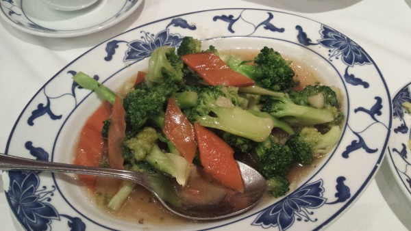 gebratener Brokkoli, bisschen wenig die Portion - China Restaurant Lotos - Innsbruck