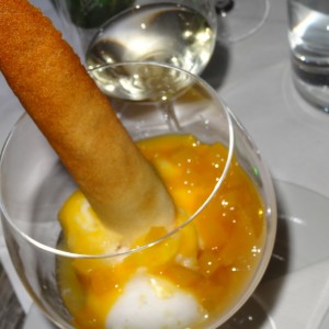 Zitronensorbet mit Mango und Vodaka - ella's - Wien