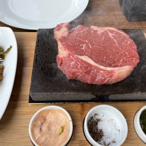 Steak auf dem heissen Stein in echt, traumhaft! - die WEINEREI im Baderhaus - Bruck an der Mur