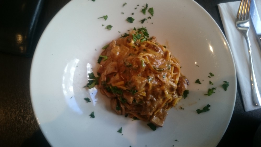 Tagliolini con funghi porcini - That's Amore - Wien