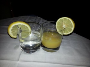 Madame Gin Tonic &amp; Monsieur Wodka Orange geben sich ein Stelldichein. Foto 1800