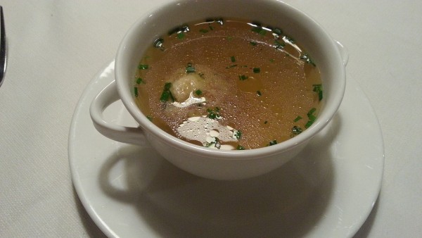 Hühnersuppe mit Tirolerknödel - Erzherzog Johann - BAD AUSSEE