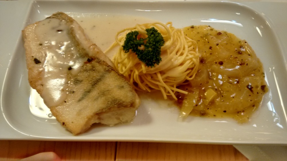 fisch mit pasta - Restaurant Leone - Bad Leonfelden