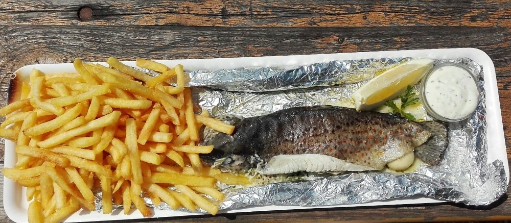 Das nannten sie Grilled Fish und Chips...... - Donaublick Imbiss - Korneuburg
